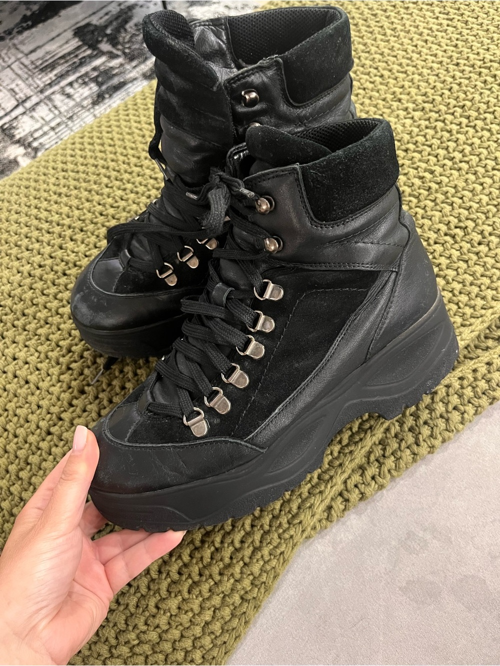 Women's Black Platform Hiker Boots